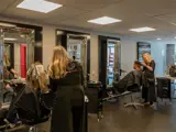 Kapsalon Bedum kapper knippen nieuwe look